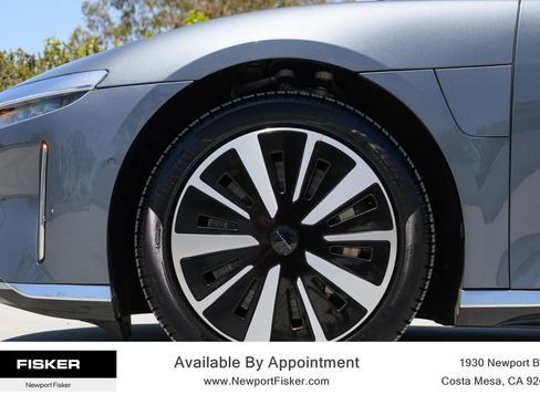 Used 2024 Lucid Air Touring AWD/4WD image 4