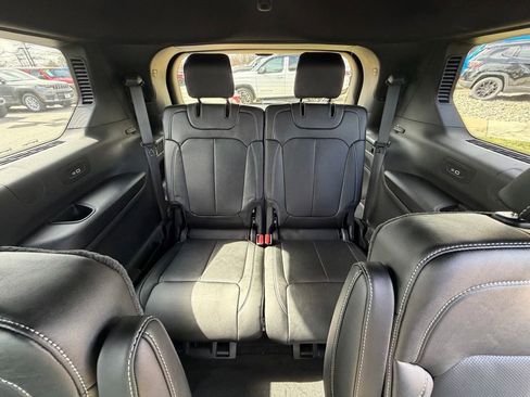 New 2026 Jeep Grand Cherokee L Limited image 12