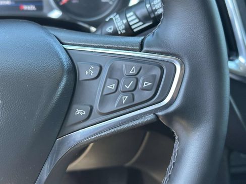 Used 2024 Chevrolet Equinox LT AWD/4WD image 19