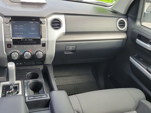 Used 2021 Toyota Tundra SR5 w/ SR5 Upgrade Package RWD image 20