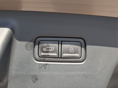 Used 2026 Hyundai Palisade Calligraphy FWD image 11