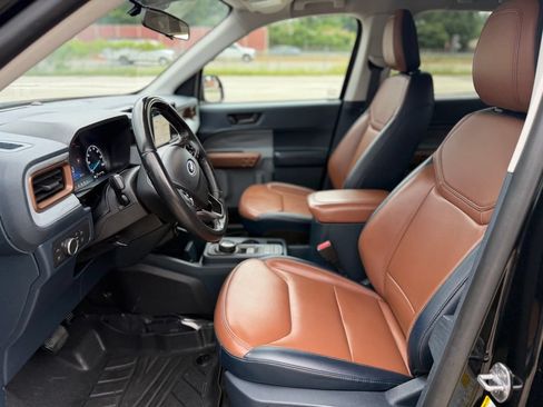 Used 2022 Ford Maverick Lariat FWD image 13