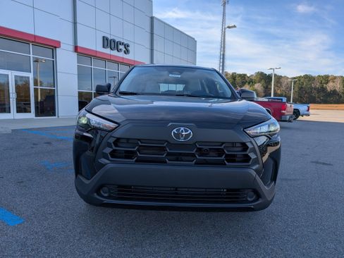 New 2026 Toyota Corolla Cross L image 8