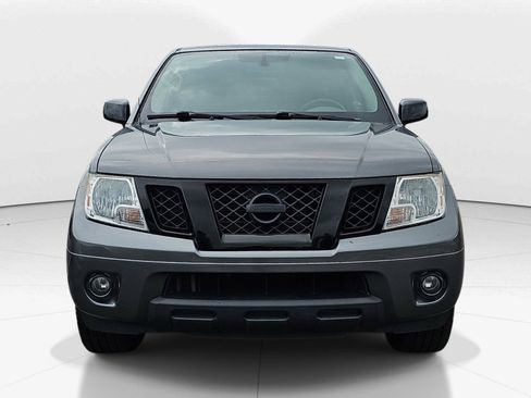 Used 2020 Nissan Frontier SV w/ Midnight Edition Floor Mats RWD image 9