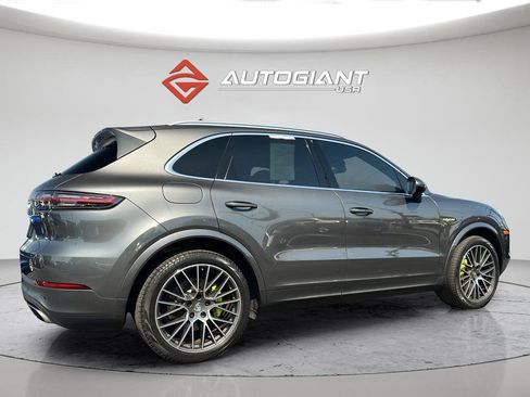 Used 2019 Porsche Cayenne E-Hybrid AWD/4WD image 12