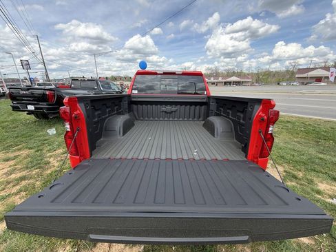 New 2026 Chevrolet Silverado 1500 LT w/ Safety Package AWD/4WD image 29