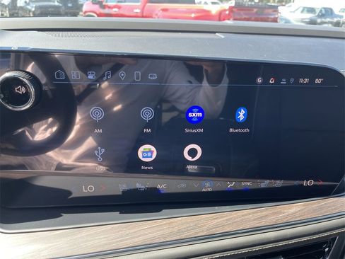 New 2025 Chevrolet Suburban Premier image 14