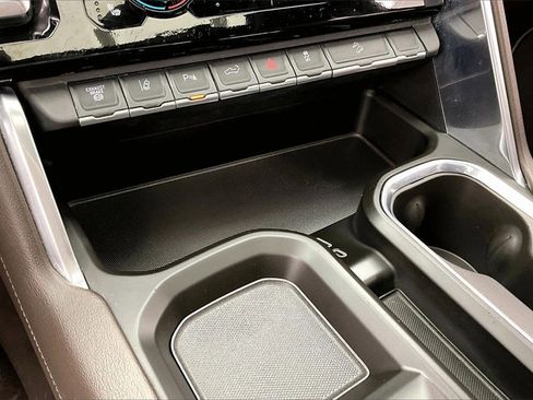 Used 2024 GMC Sierra 2500 Denali w/ Technology Package image 33