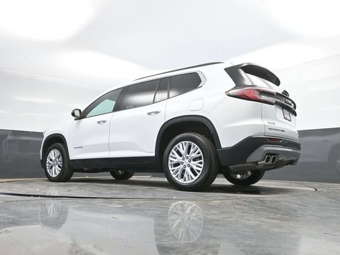 Used 2026 GMC Acadia Elevation w/ Elevation Premium Package AWD/4WD image 37