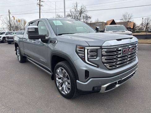 Used 2025 GMC Sierra 1500 Denali w/ Denali Reserve Package image 7