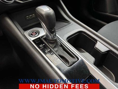 Used 2023 Nissan Sentra SV FWD image 28