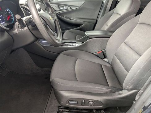 Used 2023 Chevrolet Malibu LT image 12