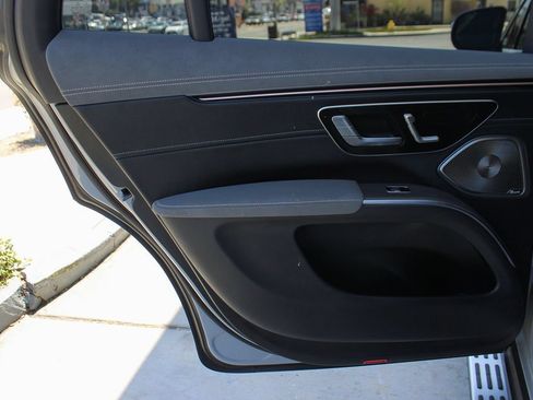 Used 2024 Mercedes-Benz EQS 450+ SUV image 23