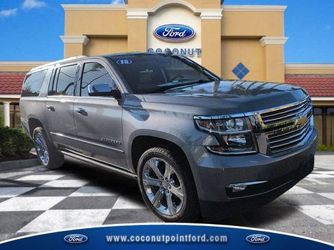 Used 2018 Chevrolet Suburban Premier AWD/4WD image 1