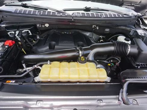 Certified 2020 Ford Expedition XLT w/ Equipment Group 202A RWD image 19