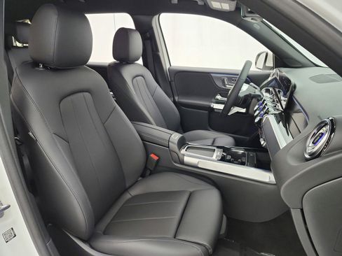 New 2026 Mercedes-Benz GLB 250 image 15