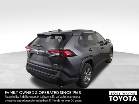 Used 2024 Toyota RAV4 XLE image 7