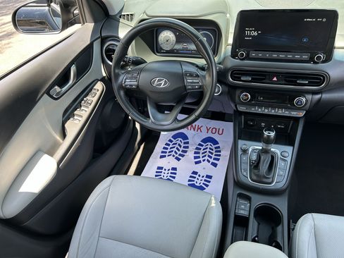 Used 2023 Hyundai Kona Limited FWD image 10