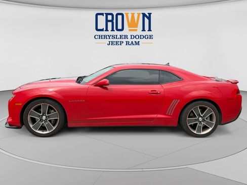 Used 2015 Chevrolet Camaro SS w/ RS Package RWD image 6