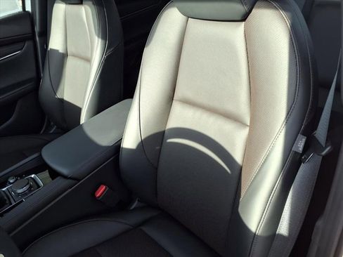 New 2026 MAZDA MAZDA3 2.5 S Hatchback w/ Premium Pkg image 5