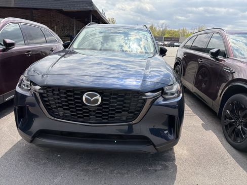 New 2026 MAZDA CX-90 Plug-In Hybrid w/Premium Sport AWD/4WD image 23