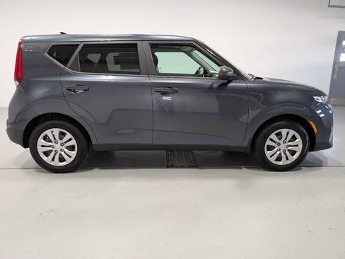 Used 2020 Kia Soul LX FWD image 7