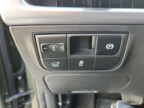 Used 2025 Hyundai Tucson Limited image 26