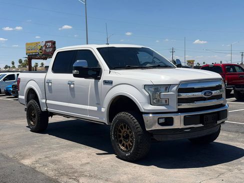 Used 2015 Ford F150 Lariat w/ Equipment Group 502A Luxury AWD/4WD image 14