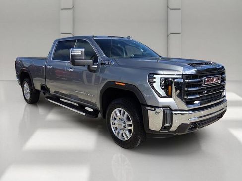 Used 2024 GMC Sierra 2500 SLT w/ SLT Premium Package AWD/4WD image 7