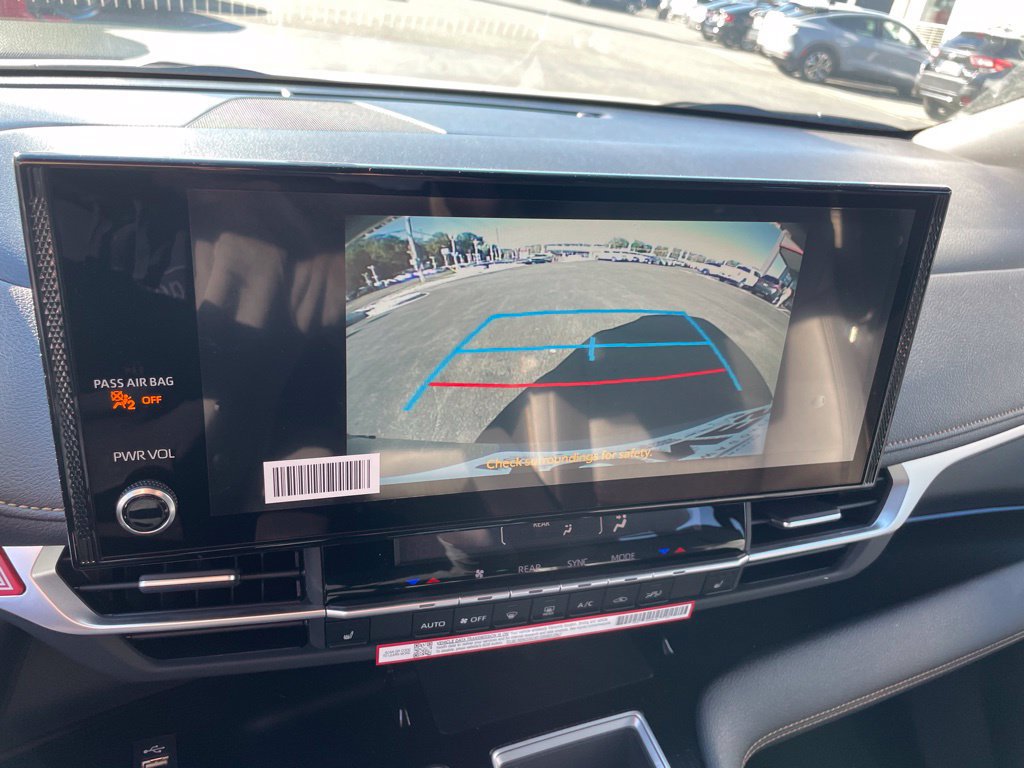 New 2026 Toyota Sienna XLE Woodland Edition AWD/4WD image 19