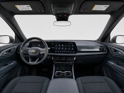 Used 2024 Chevrolet Traverse LT FWD image 37