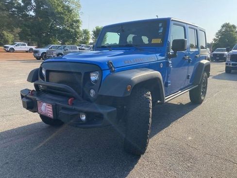 Used 2016 Jeep Wrangler Unlimited Rubicon AWD/4WD image 3