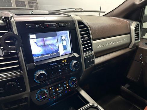 Used 2020 Ford F250 King Ranch w/ King Ranch Ultimate Package AWD/4WD image 30