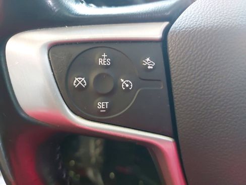 Used 2020 GMC Terrain SLE w/ Elevation Edition FWD image 19