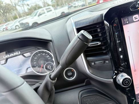 New 2026 RAM 2500 Big Horn AWD/4WD image 19