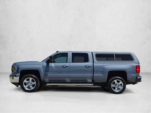 Used 2016 Chevrolet Silverado 2500 LT AWD/4WD image 9