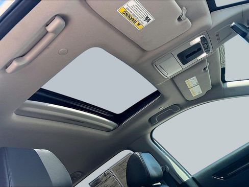 Used 2025 Honda CR-V EX-L image 28