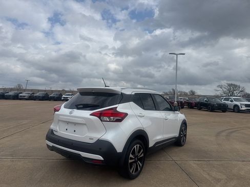 Certified 2020 Nissan Kicks SR w/ SR Premium Package image 15