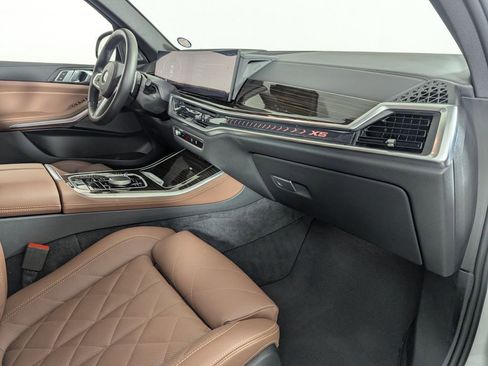 Used 2025 BMW X5 xDrive40i image 35