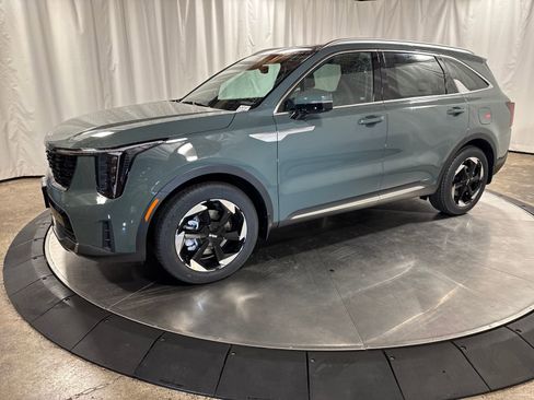 New 2026 Kia Sorento EX AWD/4WD image 1
