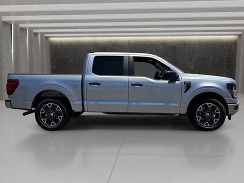 Used 2025 Ford F150 STX w/ Equipment Group 200A RWD image 7
