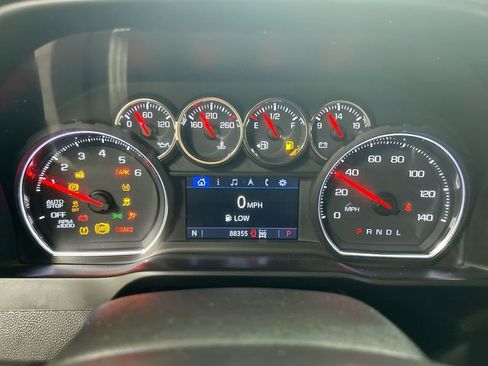 Used 2019 Chevrolet Silverado 1500 RST image 13