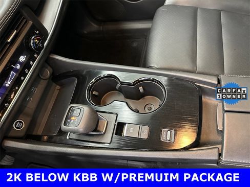 Used 2023 Nissan Rogue SV w/ SV Premium B Package image 32