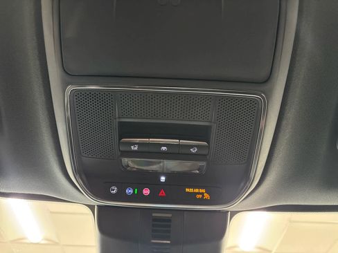 Used 2024 Chevrolet Traverse RS w/ LPO, Floor Liner Package image 33