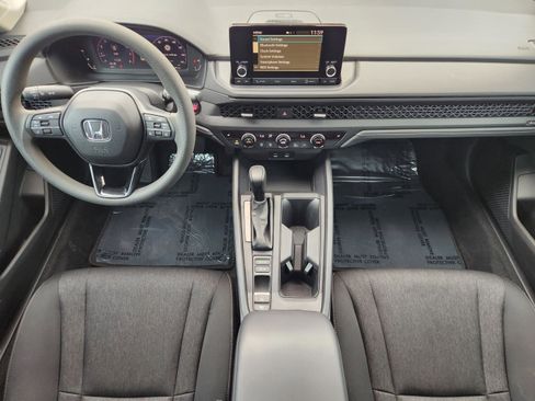 Certified 2023 Honda Accord EX image 26