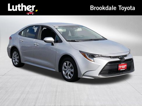 Certified 2026 Toyota Corolla LE FWD image 1