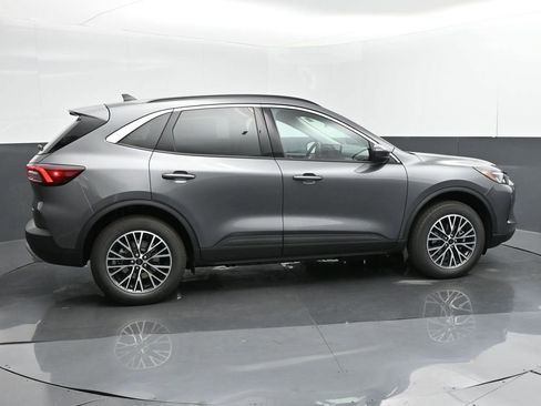 New 2024 Ford Escape SE FWD image 7