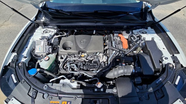 Used 2025 MAZDA CX-50 AWD 2.5 Hybrid w/ Premium Pkg image 21
