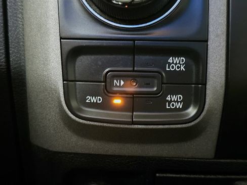 Used 2016 RAM 1500 Express w/ Popular Equipment Group AWD/4WD image 39