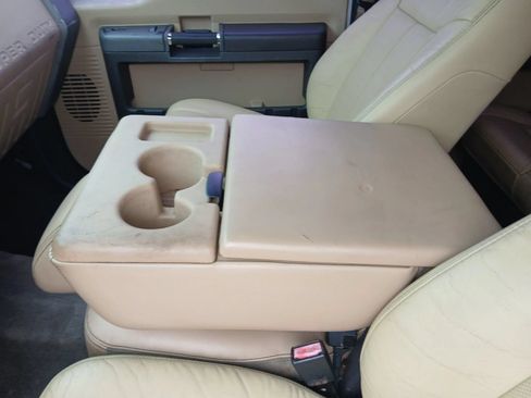 Used 2012 Ford F350 Lariat w/ Lariat Ultimate Pkg AWD/4WD image 8